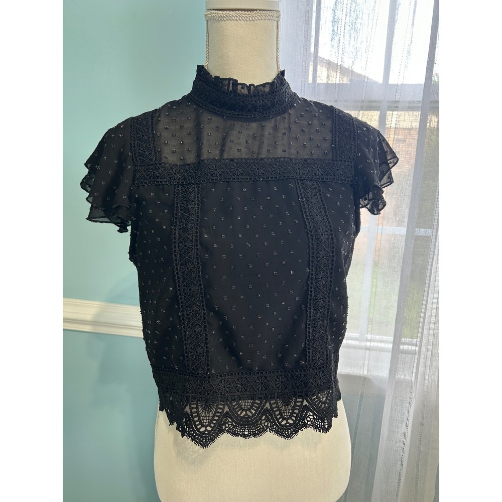 Mi Ami Black Swiss Dot Lace Mock Neck Flutter Sleeve Open Back Crop Top Large